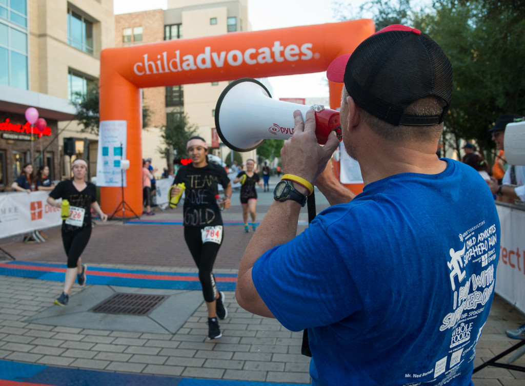 Child Advocates Superheroes Run 2016