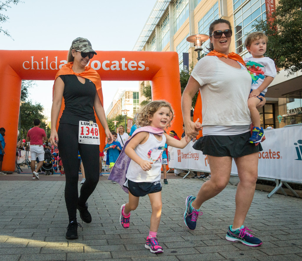 Child Advocates Superheroes Run 2016