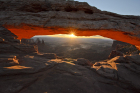 JJC7440-Mesa-Arch-with-sunburst